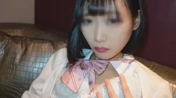 FC2-PPV-1403311 [Photo personnelle] S-chan, une fille mignonne et ordinaire qui fait office de modèle détude, a un visage rond, un corps mince et un cul libre vu de derrière et est agressée brutalement [Baise brutale, crème pour le visage, tarte au crime]