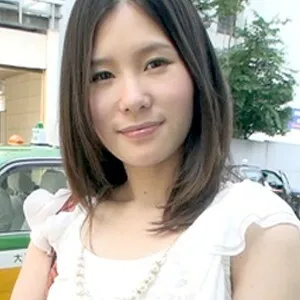 LADY-323
