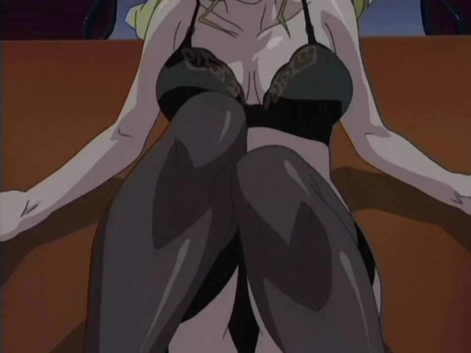 LINGERIES-EP-1